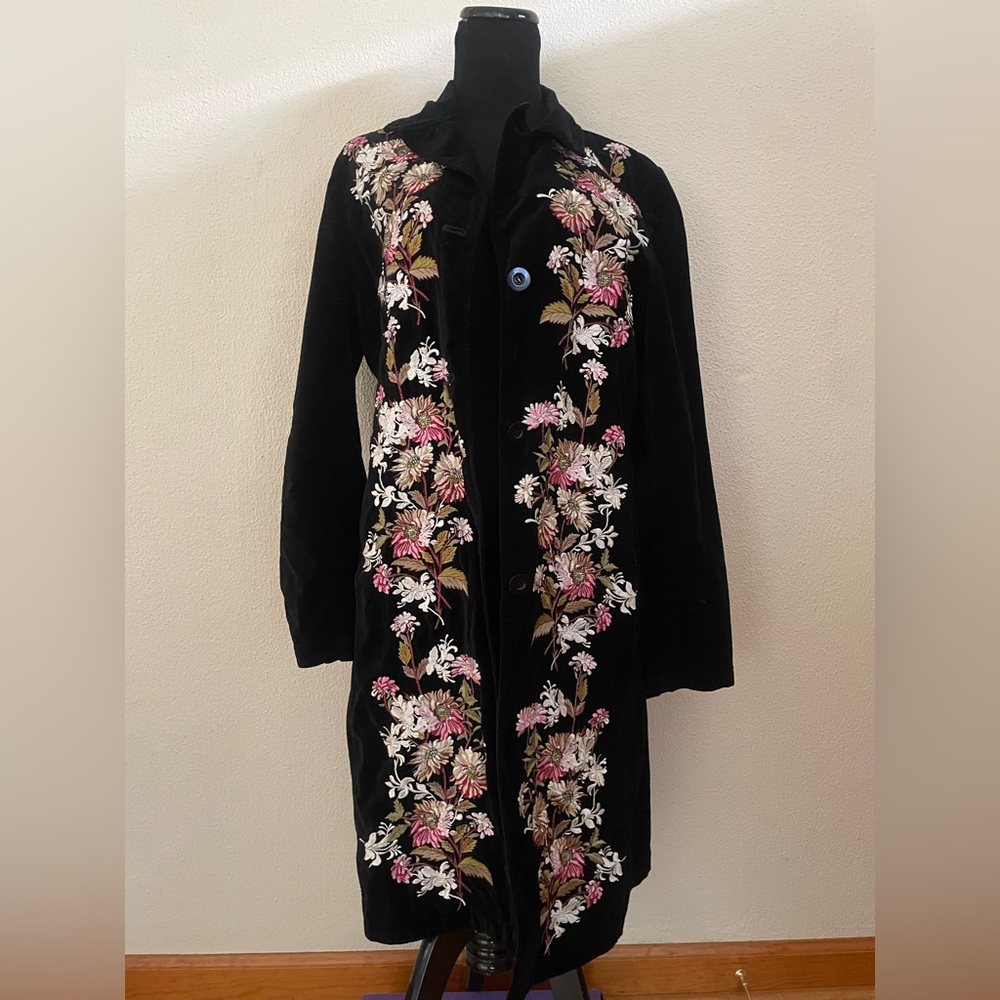 Beautiful Johnny Was Black Floral Embroidered Coat Velvet